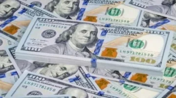 تحركات مفاجئة.. سعر الدولار مقابل الجنيه في البنوك المصرية خلال تعاملات السبت